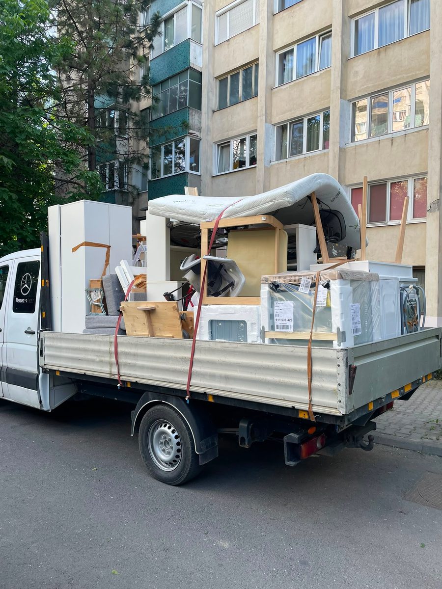 Transport mobilier cu autoutilitară